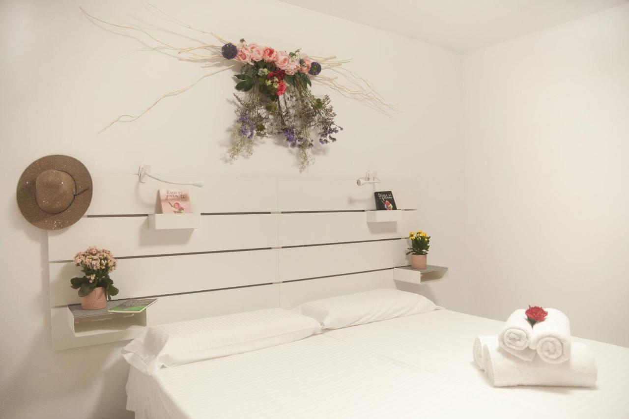 Apartamentos Thaisay Tías Esterno foto